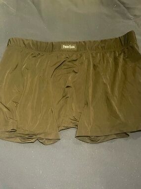 Perry Ellis black "silky" shorts Large (microfiber)